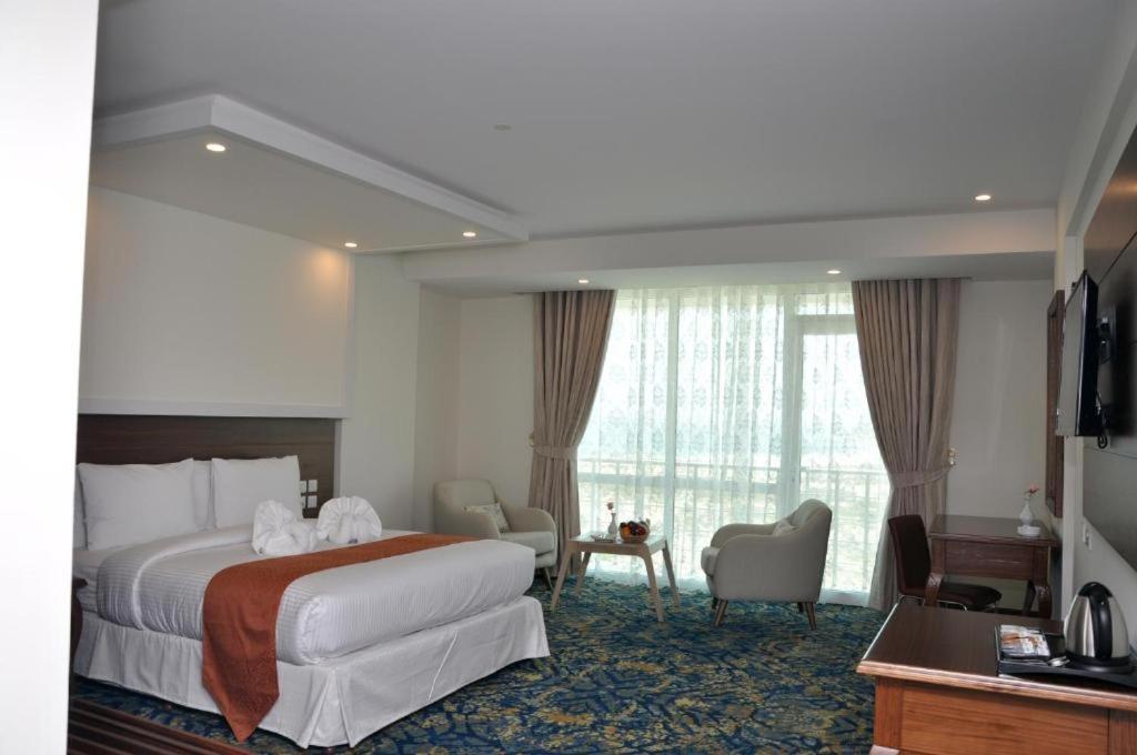 Sur Grand Hotel Kültér fotó