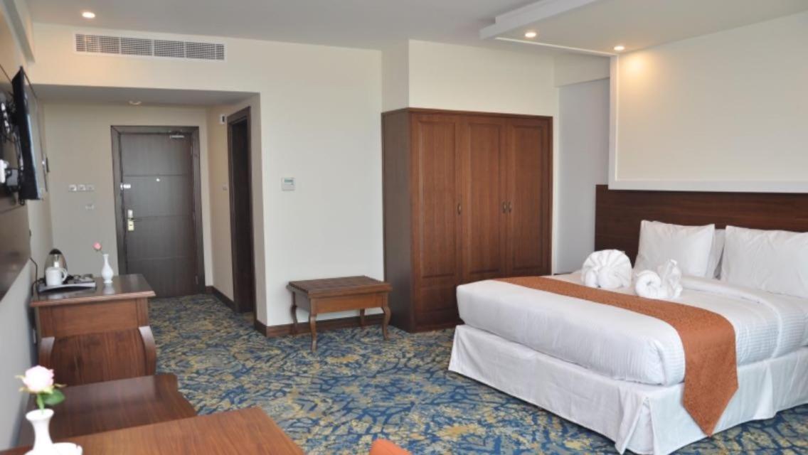 Sur Grand Hotel Kültér fotó