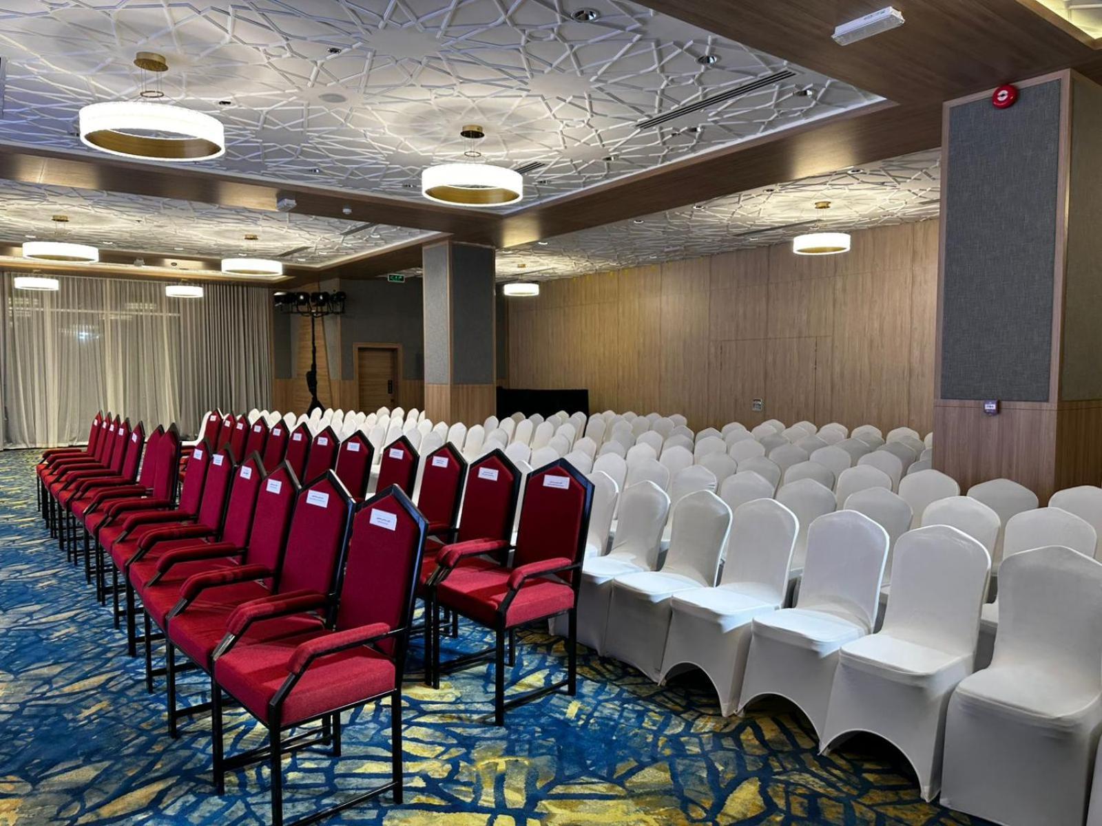 Sur Grand Hotel Kültér fotó