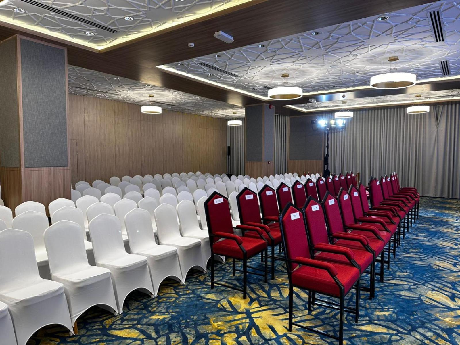 Sur Grand Hotel Kültér fotó