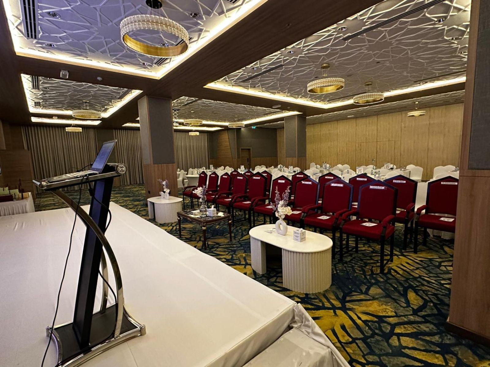 Sur Grand Hotel Kültér fotó